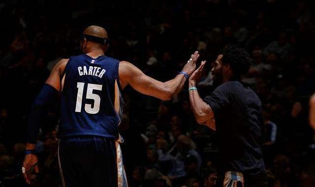 对比许特尔 对比许特尔